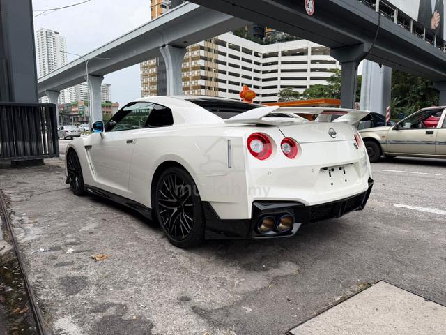 2023 Nissan GT-R 3.8 BLACK EDITION R35 BOSE - 4