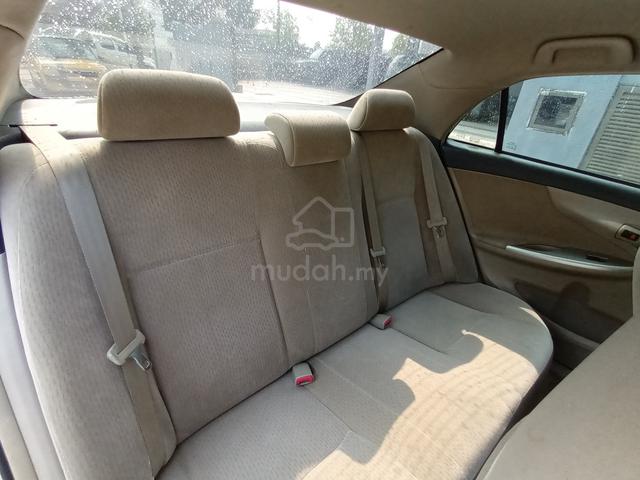 DIRECT OWNER 2011 Toyota ALTIS Auto - 4