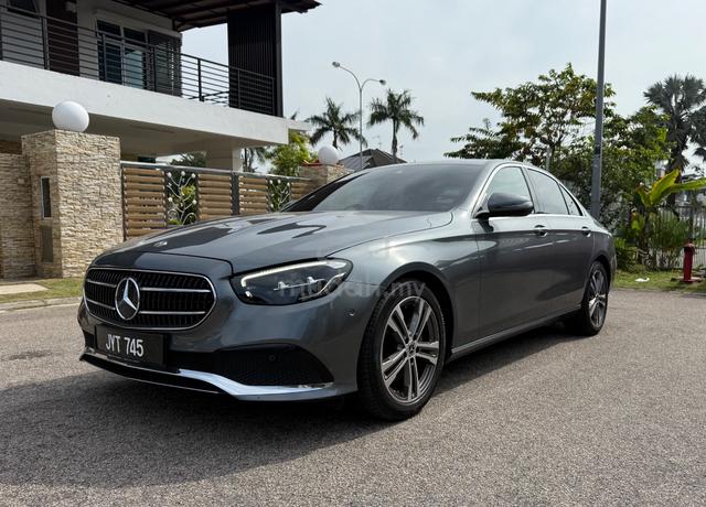 2022 Mercedes Benz E200 2.0 AVANTGARDE (CKD) (A) - 1