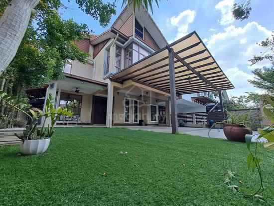 Fully Renovated Corner Lot @ Lagenda, Bukit Jelutong For Sale . 1