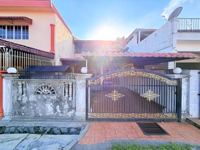 Double Storey Terrace, Taman Bukit Kepayang, Seremban 1