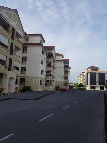 Marine Apartment 1