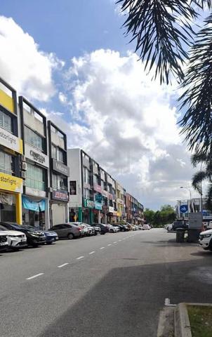 For Rent , 3 Storey Shop Lot Mutiara Mas, Skudai Johor Bahru 1