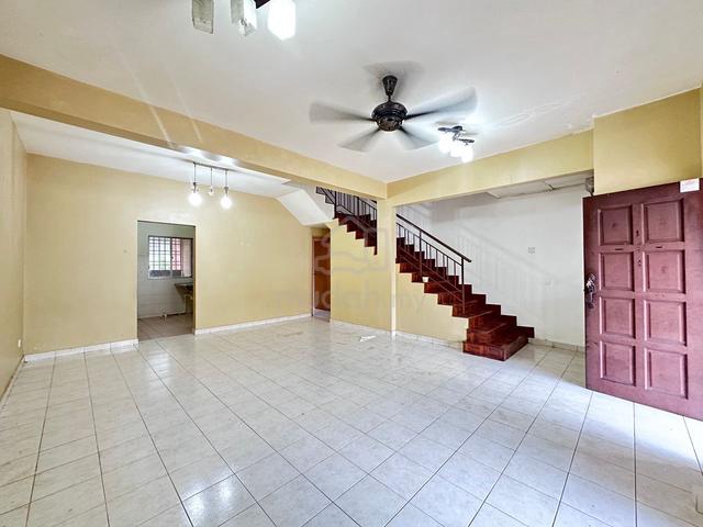 [Conveniently located] 2 Storey Terrace - Garnet, Kota Emerald, Rawang 1