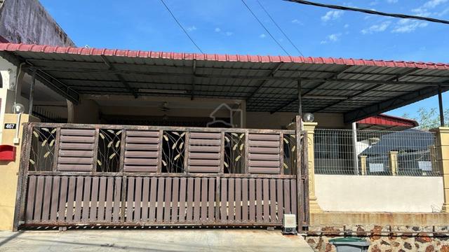 6 min drive to PD Waterfront, Semi D Taman Perdana Port Dickson 1
