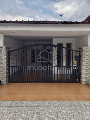 Renovated: 2 Storey Terrace House at Bandar Baru Sungai Buloh For Sale 1
