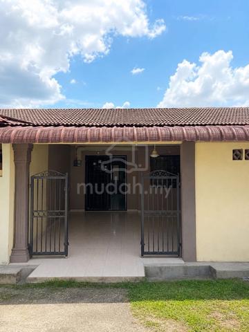 Teres Setingkat Taman Impian Kg Padang 1