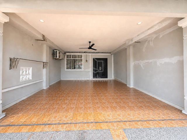 1S Terrace House Bandar Putra Kulai Johor Below Mv Full Loan Cash Back 1