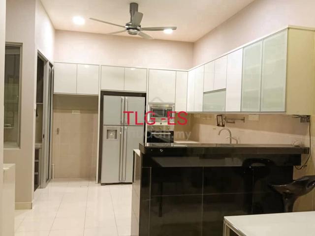 Semi-D 2Storey House Renovated Aman Perdana Klang Good Condition 1