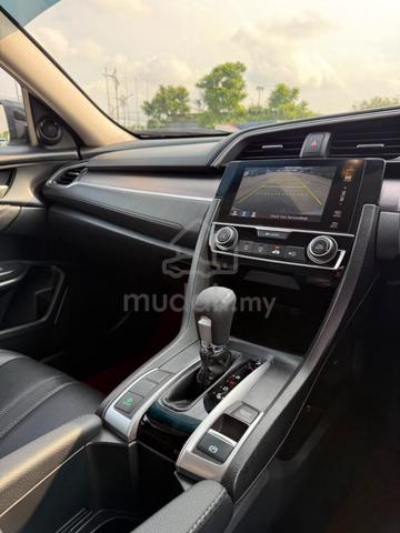 2017 Honda CIVIC 1.5 TC-PREMIUM (A)FULLOAN - 5
