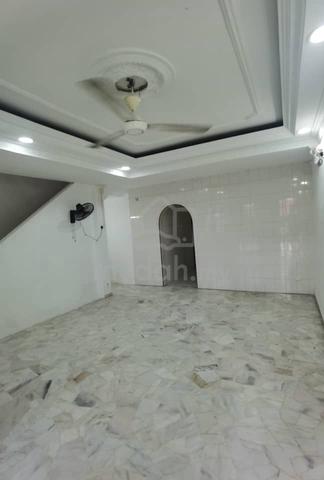 Desa Cemerlang Jln Ara Cemerlang Ulu Tiram Jb house 468 Jb full loan 1