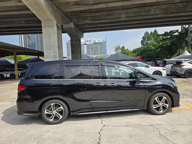 2021 Honda ODYSSEY EXV 2.4 Absolute (4.5B-26k km) - 2