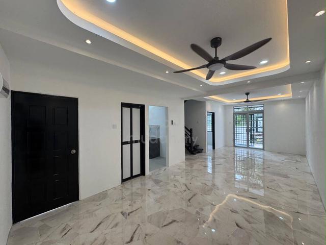 Renovated + Refurbished 🔥 2 Storey Usj Subang Jaya, Selangor. 1