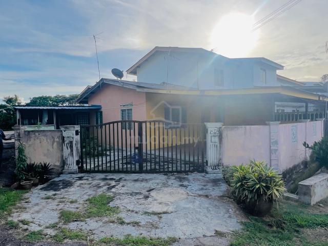 TAMAN KEKWA Segamat | Cornerlot 2 Tingkat | 3R2B | Renovated 1