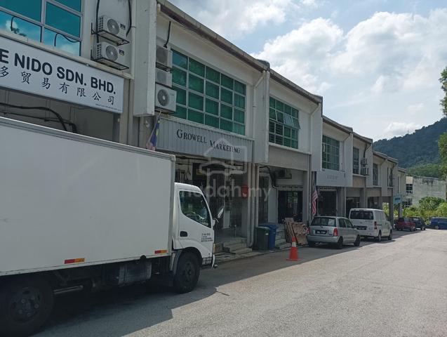 Ampang Teratai 1.5 Storey Shop Lot 1