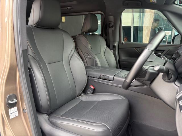 2025 Toyota ALPHARD 2.5 Z/JBL SOUND/UNI SIDE STEP - 5