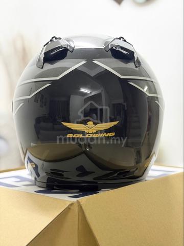 Shoei Goldwing - photo 3 of 6