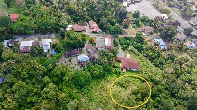 Tanah Pertanian di Belakang Dataran Lenggong 1