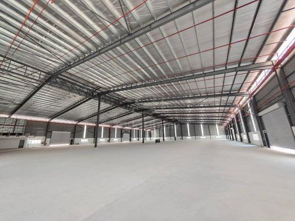 Senai Detached Factory with 3 Storey Office 2.579 Acres 1