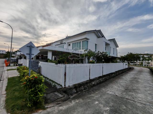 Fellona Hijayu 3 Corner Resort Ara Suria Sendayan for Sale 1