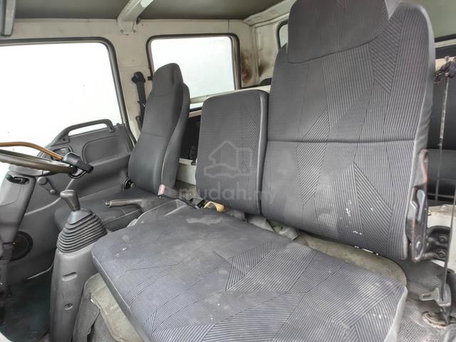 ISUZU NPR70LY 2015 BDM 5000 kg 1 OWNER - photo 6 of 6