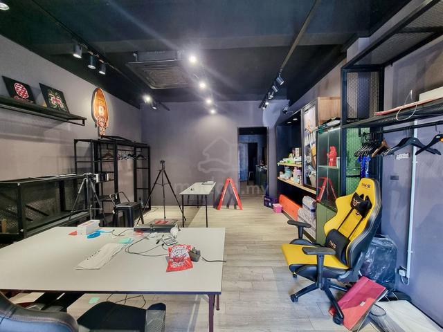 Ground Floor Shoplot Kompleks Perniagaan Jitra Near McDonald's Jitra 4