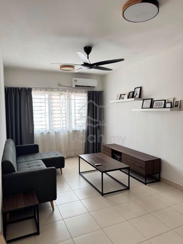 De Bayu Apartment 1
