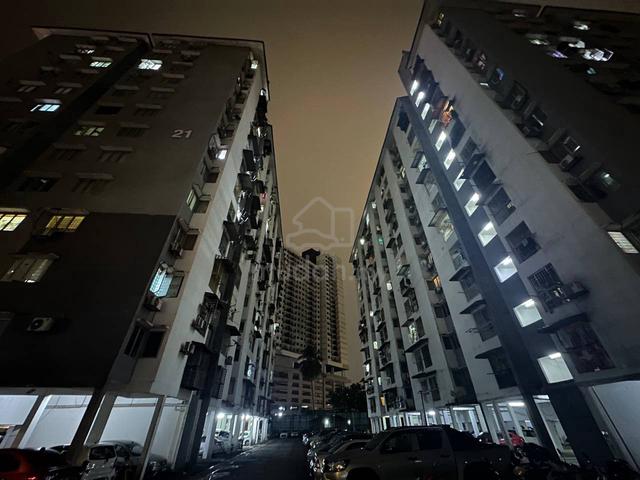 Teratai Mewah Condominium 1