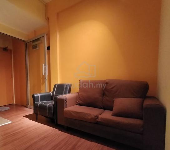 Pusat Bandar Puchong 1