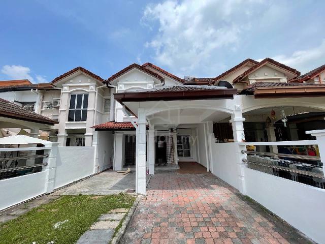 Double Storey Intermediate Putra Bahagia 8, Putra Height, Subang Jaya 1