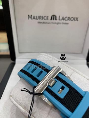 Carousel Image