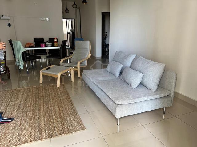 M Condominium @ Larkin 1