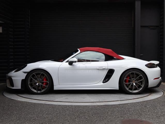 2023 Porsche CAYMAN 718 SPYDER - 2