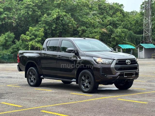 2023 Toyota HILUX D/CAB 2.4E (A) - 1