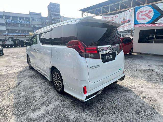 2015 Toyota Alphard 2.5 FACELIFT/SEKALI VIP NOMBOR - 5