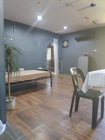 Studio Room Kangar 1