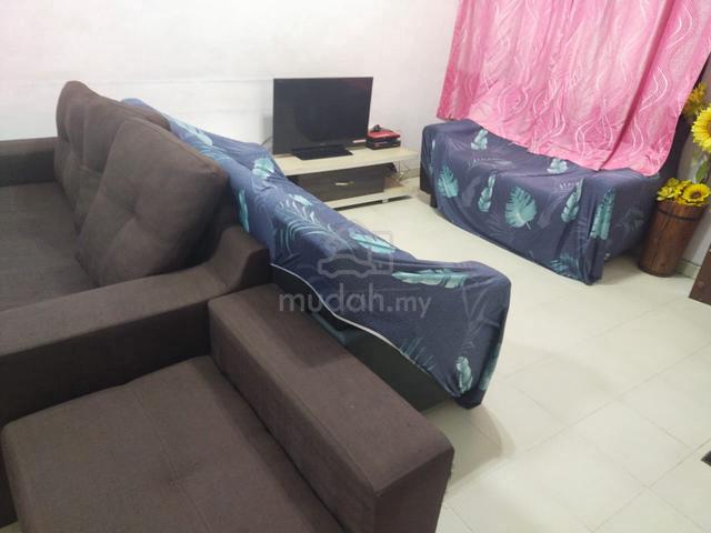 House In Taman Sri Pulai For Rent 1