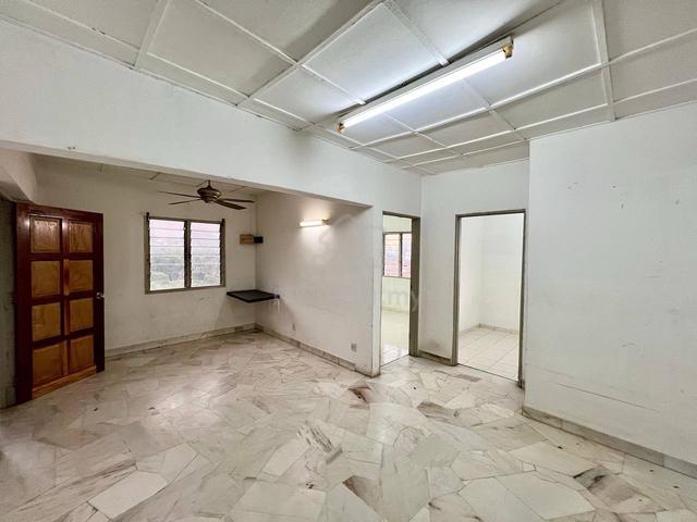 Segar Apartments 1