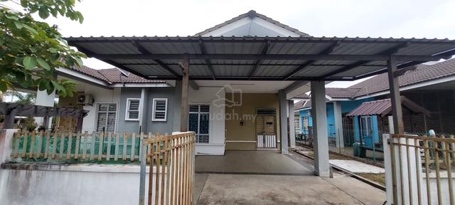 SemiD dekat surau Taman Koperat Perdana Kelulut Marang 1