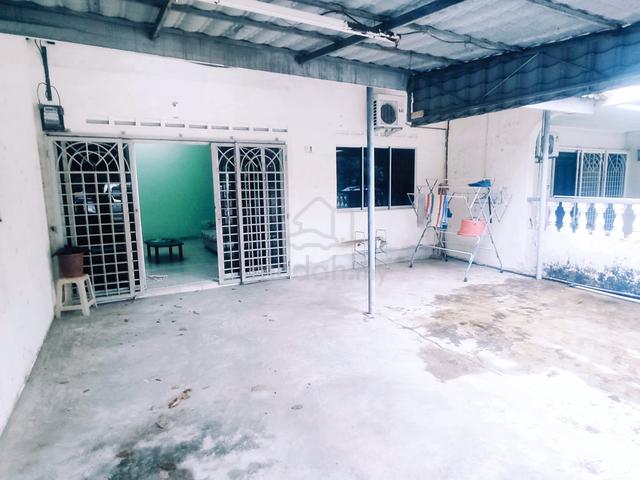Below Bank Value House Ayer Keroh Extended 3 Bedroom Melaka 1