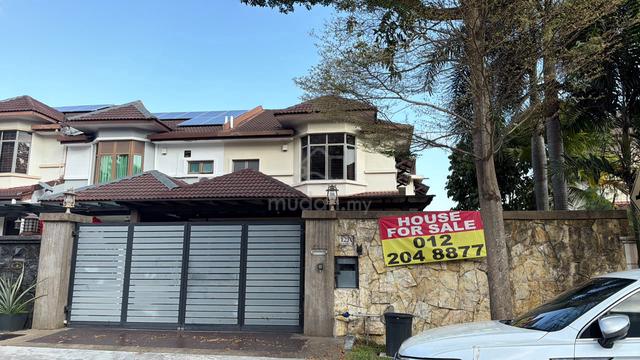 Big end lot terrace house look like corner unit 1