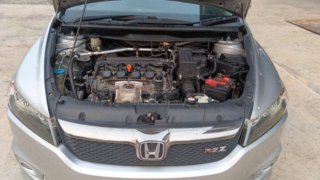 2009 Honda STREAM 1.8 I-VTEC RSZ (A) - 5