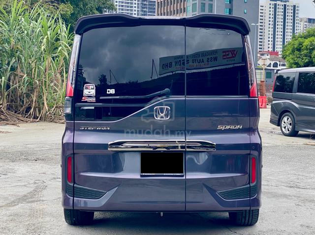 2017 Honda STEPWAGON 1.5 COOL SPRIT 360CAMERA 7SET - 4