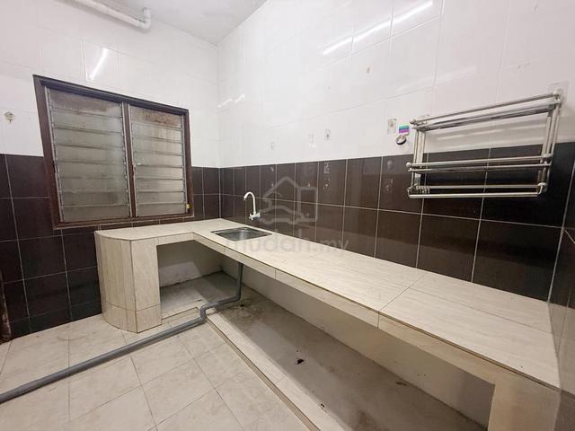 Rumah Pangsa Larkin ( Flat Larkin ) 5