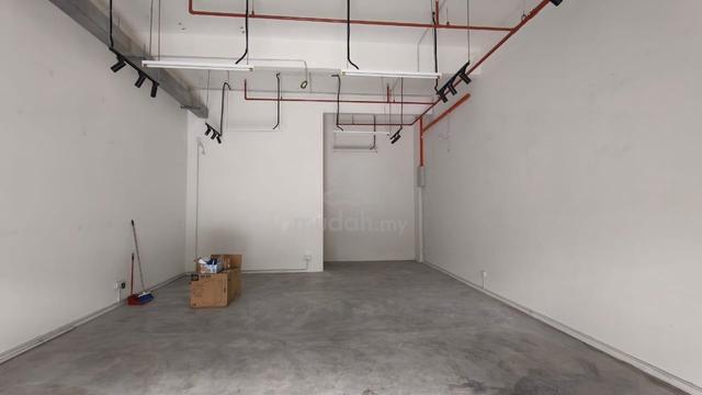FOR RENT | GOLDEN TRIANGLE 2 COMMERCIAL SHOP - Golden Triangle 2 1