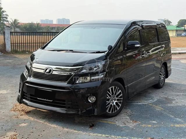 2013 Toyota VELLFIRE 2.4 Z GOLDEN EYES ANH20W - 1