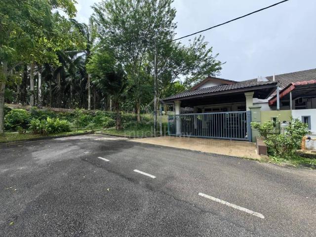 TAMAN SRI SAUJANA CORNER Lot NON BUMI FULLY RENOVATION 1