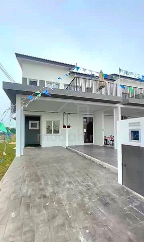 CASH-BACK |FULL-LOAN Gated Guarded 22x80 Townhouse Kota Warisan Sepang 5