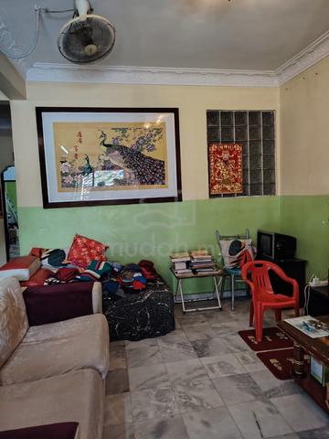 Desa cemerlang end lot semi d. 1
