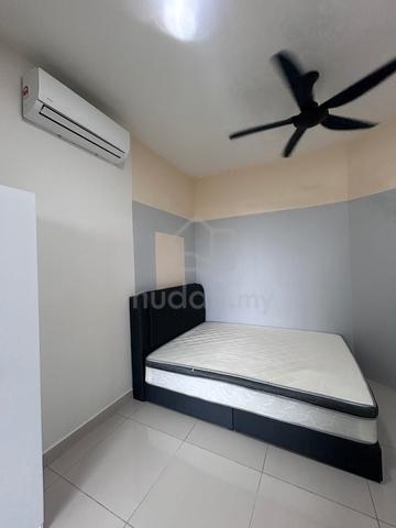 Damansara Damai Balcony Room Partially Furnished near MRT 1